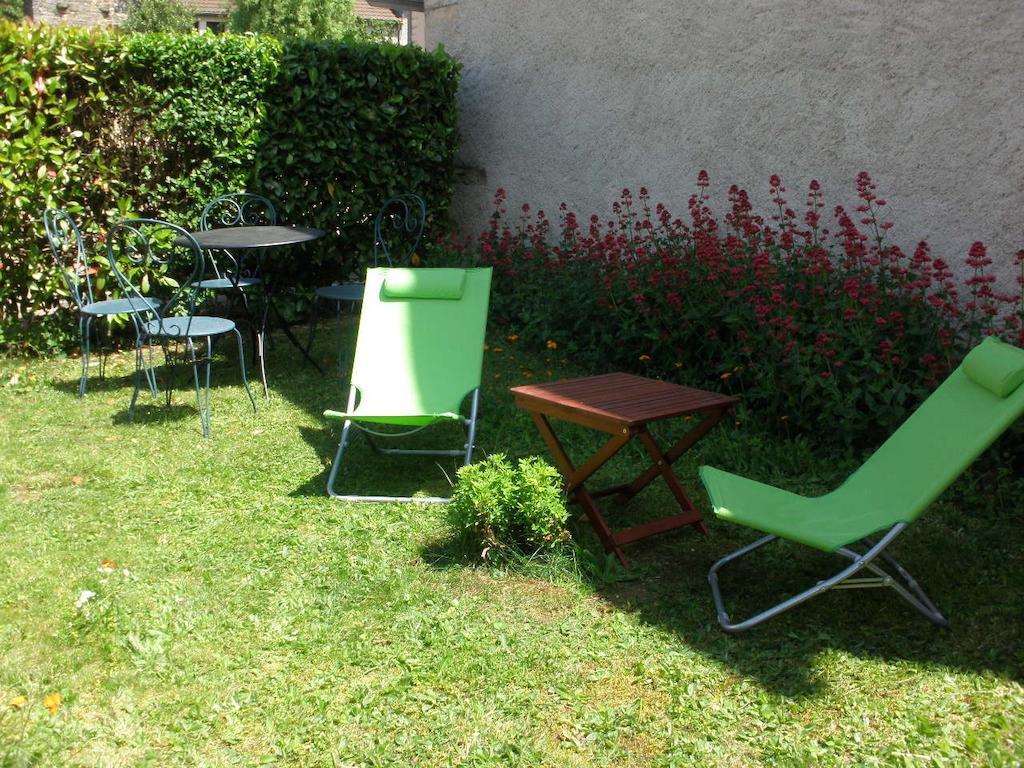 Logis Saint Martin Bed & Breakfast Magny-les-Villers Exterior photo